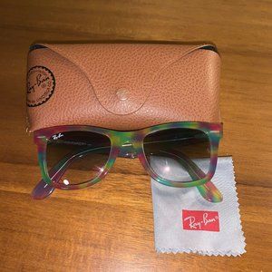LIMITED EDITION Ray-Ban Rainbow Wayfarer